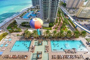 Pool - Oceanfront Condo | Steps to the Beach + Pool (Hollywood)