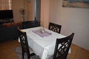 Dineren