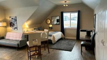 1 slaapkamer, een bureau, gratis wifi, beddengoed