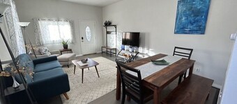 Buena Vista - 1 min to Mcphelemy Park - 2 min walk to downtown - Creek in back!