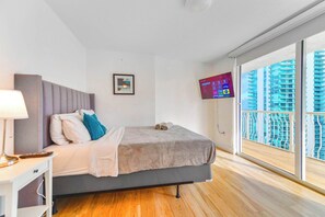 3 bedrooms, iron/ironing board, travel crib, WiFi