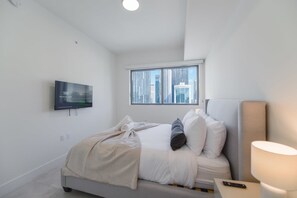 3 dormitorios, tabla de planchar con plancha, wifi y ropa de cama