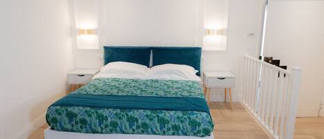 1 chambre, bureau, fer et planche à repasser, Wi-Fi gratuit