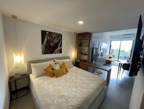 1 bedroom, desk, iron/ironing board, free WiFi - Stunning apartment with the best view. (Ciudad de Guatemala)
