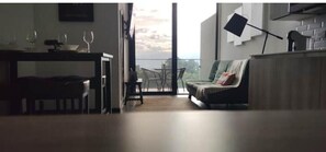 Smart TV, foosball, table tennis, books - Amazing view, inside and outside! (Ciudad de Guatemala)