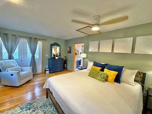 1 chambre, fer et planche à repasser, lit parapluie, Wi-Fi gratuit