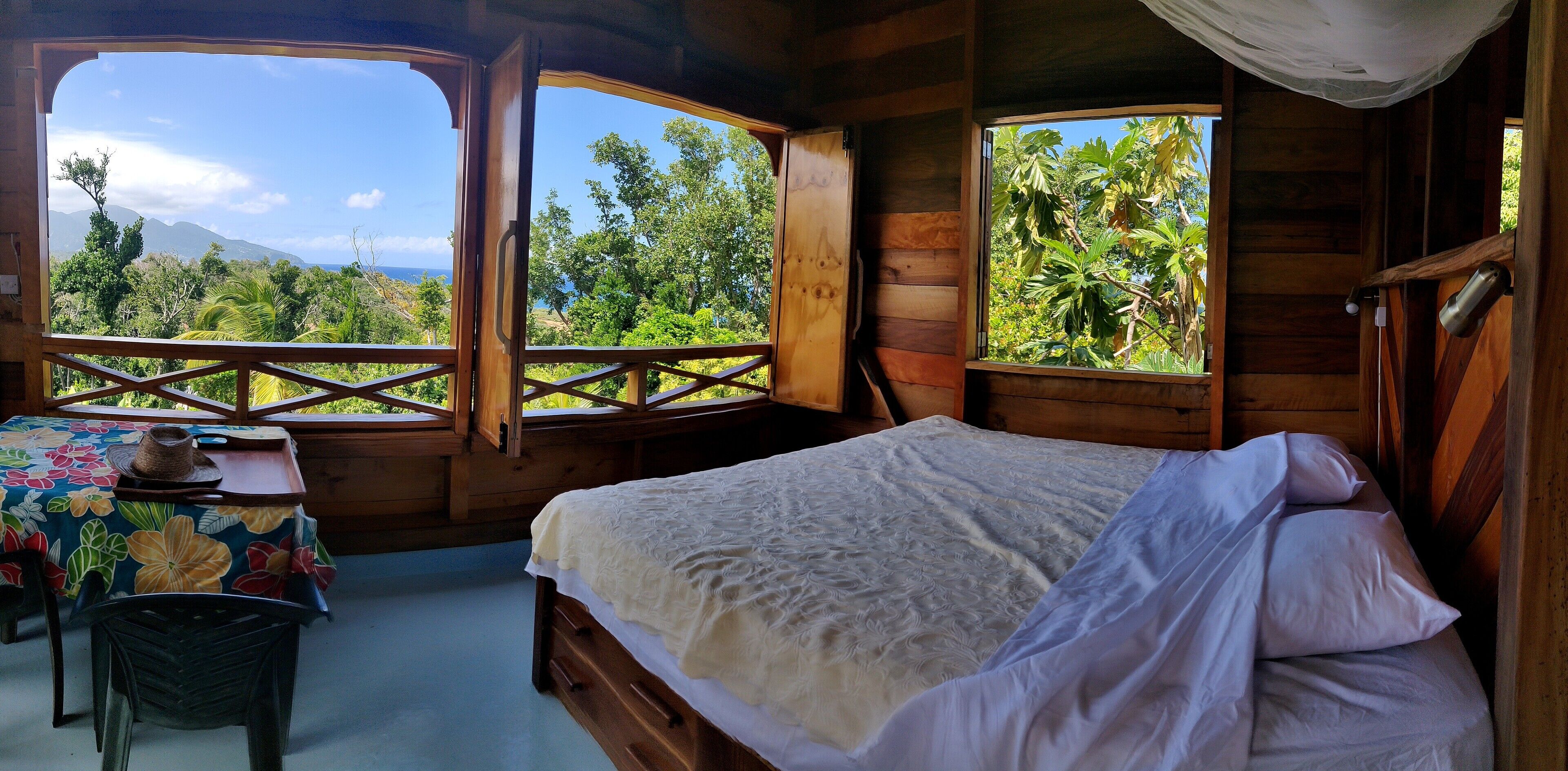 1 camera, Wi-Fi, lenzuola