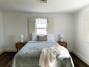 4 bedrooms, iron/ironing board, travel crib, WiFi - Cozy Farmhouse in Lancaster (Lancaster)