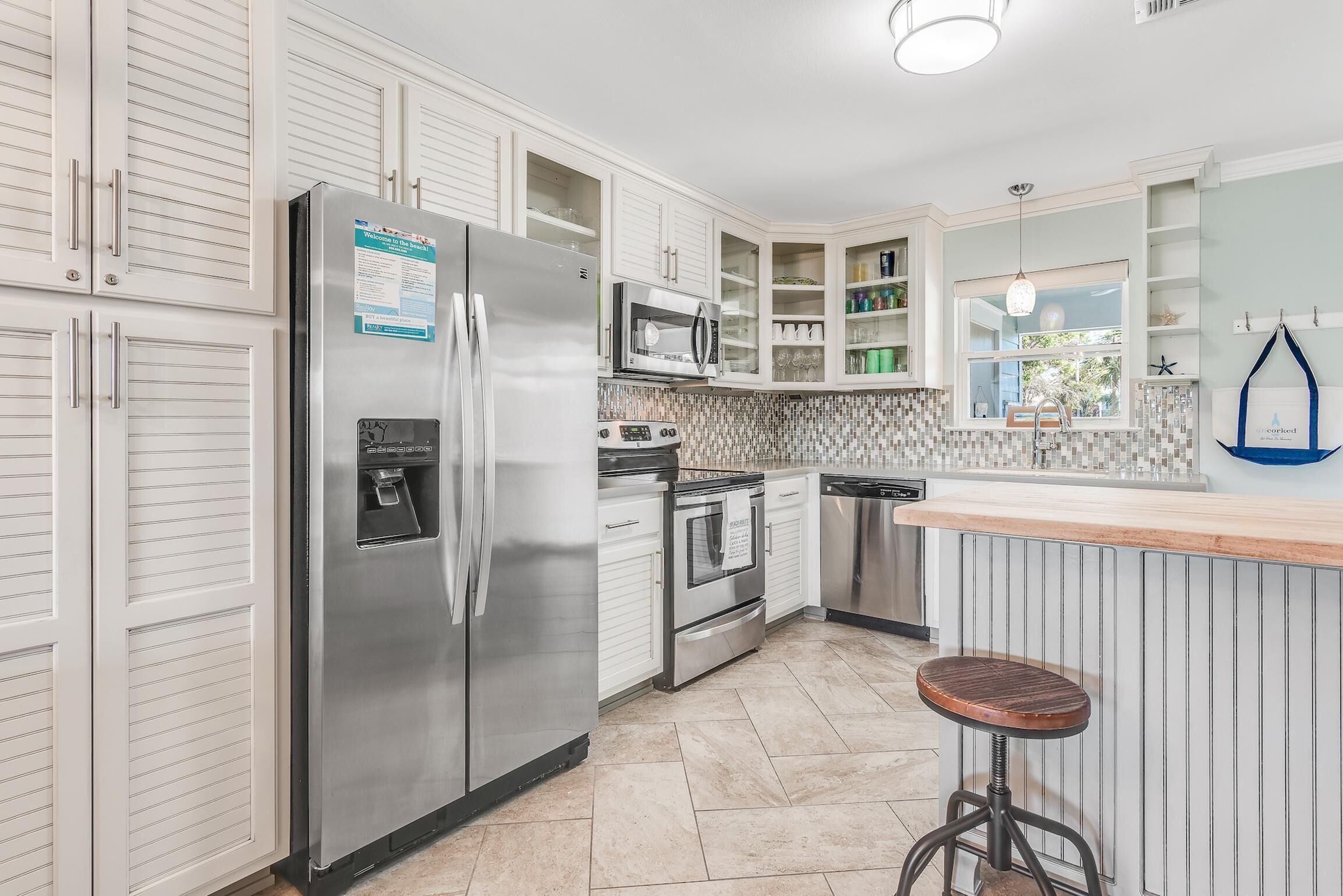 House, Multiple Beds (Sunnyside on the Gulf #3) | Private kitchen