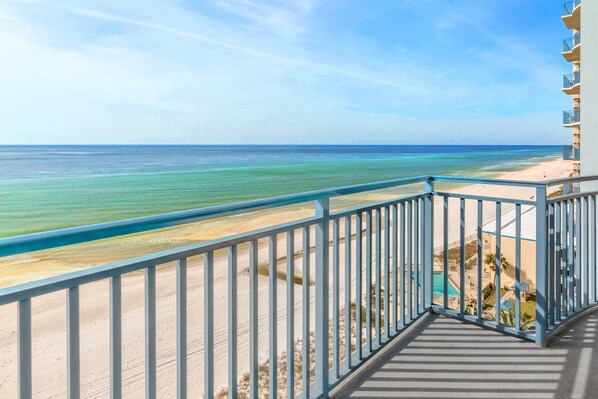 Lägenhet - flera sängar (Sterling Breeze 802) | Strand | På stranden