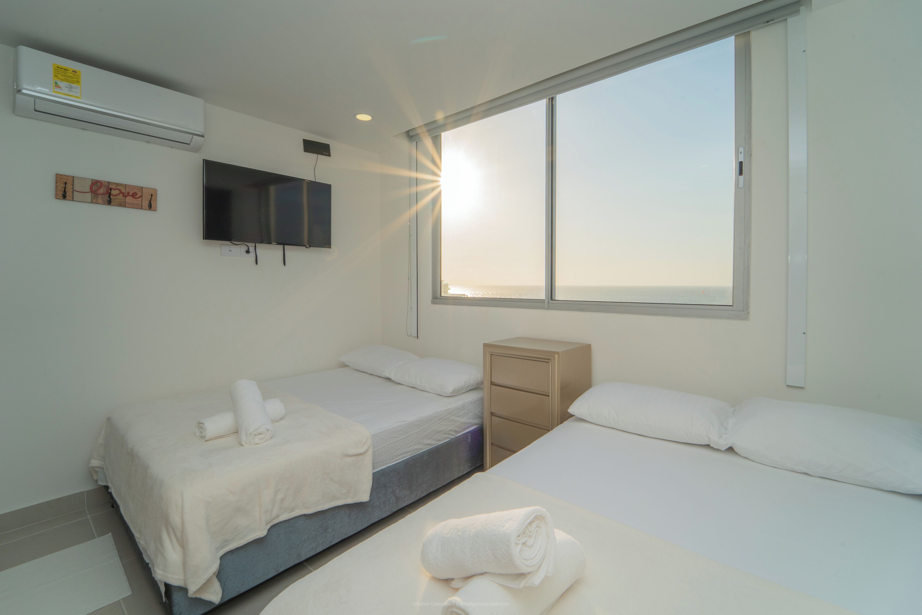Wifi gratis, decoración individual, mobiliario individual y ropa de cama