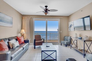 Leilighet, flere senger (Splash 207E) | Oppholdsområde | TV