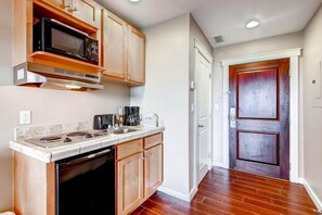 Hus, 1 kingsize-seng med sovesofa (Origin at Seahaven 825) | Eget kjøkken | Brødrister