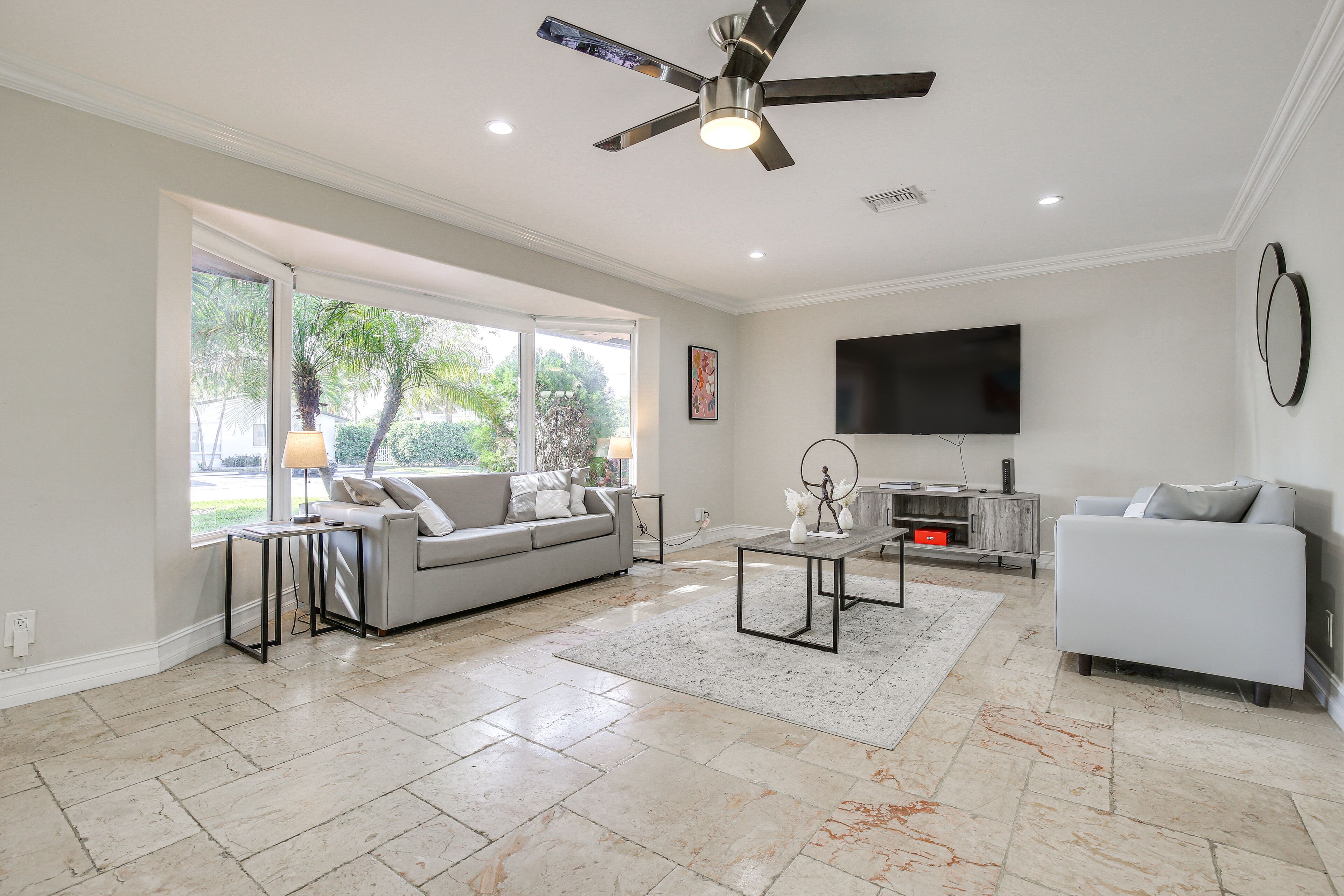 Lighthouse Point Home w/ Patio - 3 Mi to Beach!
