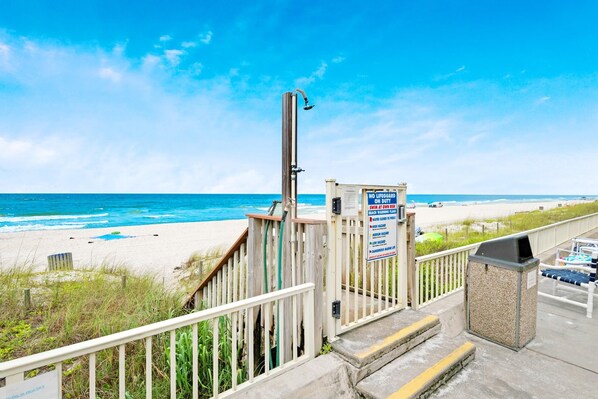 Condo, 1 cama King size y sofá cama (Latitude 29 #4) | Playa | En la playa