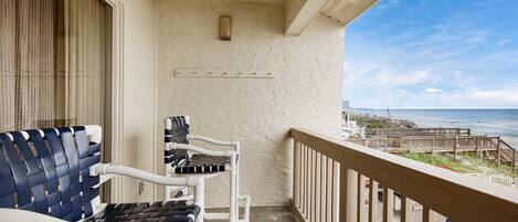 Condo, 1 trĂšs grand lit et 1 canapĂ©-lit (Latitude 29 #10) | Terrain de lâhĂ©bergement