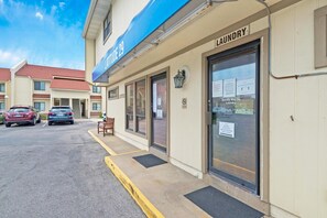 Condo, 1 cama King e sofá-cama (Latitude 29 #10) | Detalhe da fachada