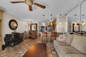 House, Multiple Beds (Klaus House 3) | Living area