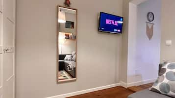 Smart TV, books