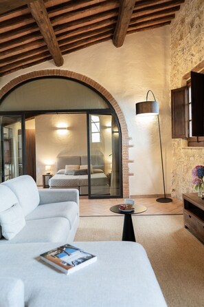 11 Schlafzimmer, Bügeleisen/Bügelbrett, Reisekinderbett