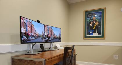 Downtown Lexington Private Apt!