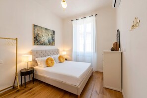 2 makuuhuonetta, silitysrauta/-lauta, Wi-Fi, vuodevaatteet