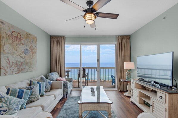 Leilighet, flere senger (Calypso 1-608 East) | Oppholdsområde | TV