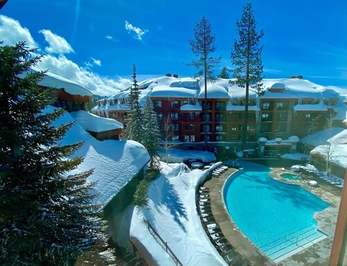 Next to gondola! Beautiful Studio next to gondola 1. 
