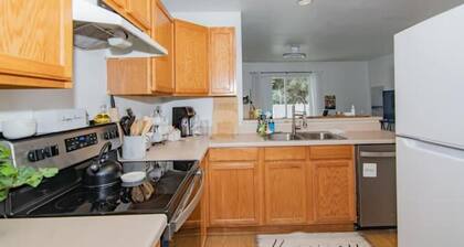 Gorgeous California Casual Organic Modern Townhome