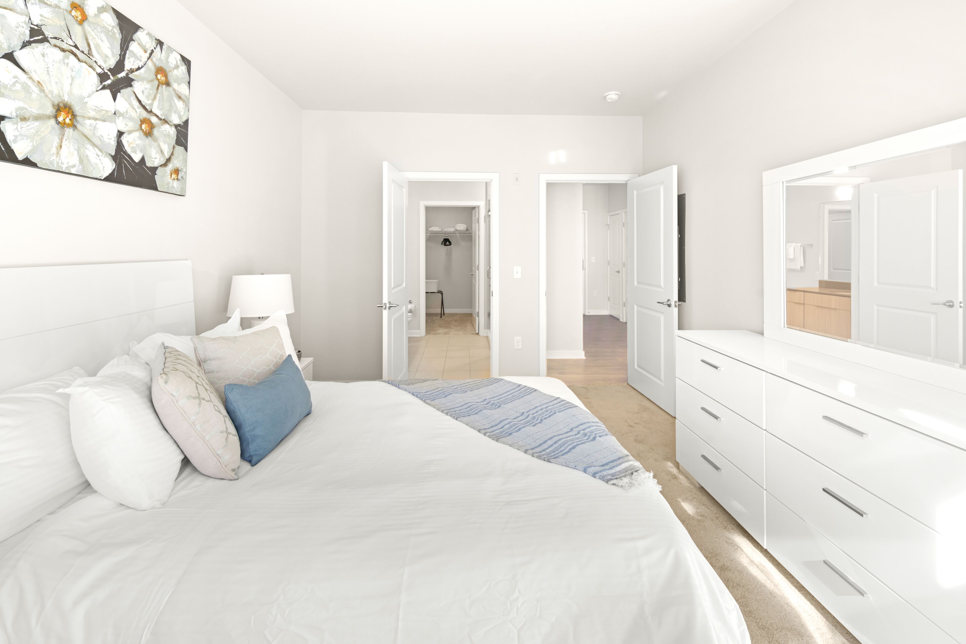 Luxury Apartment, 1 Bedroom | Desk, laptop workspace, iron/ironing board, cribs/infant beds