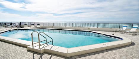 Leilighet, flere senger (Aquavista 404E) | Basseng | Utendørsbasseng og et oppvarmet basseng