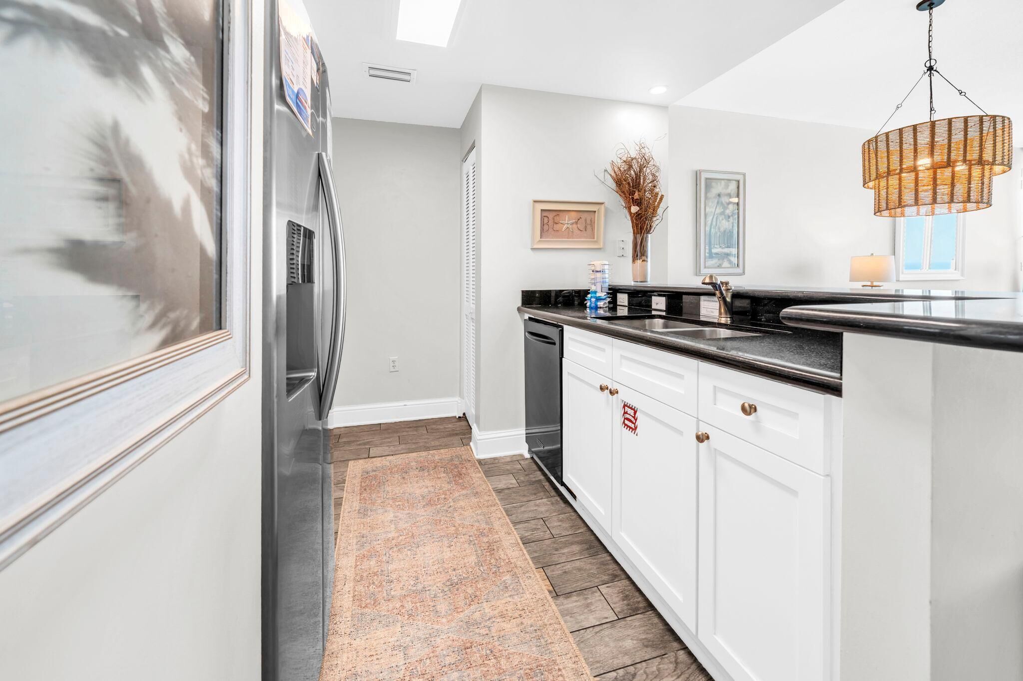 Condo, Multiple Beds (Aqua Resort 1505) | Interior