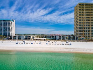 Condo, 1 King Bed with Sofa bed (Sugar Beach C-2) | Beach