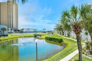 Condo, 1 cama King e sofá-cama (Sugar Beach C-2) | Área da propriedade