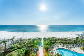 コンドミニアム ベッド (複数台) (Sterling Beach #602) | ビーチ