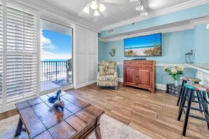 Living area - Shores of Panama 908 (Panama City Beach)