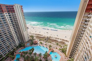 Condo, 1 cama King e sofá-cama (Shores of Panama 2112) | Vista para praia/oceano