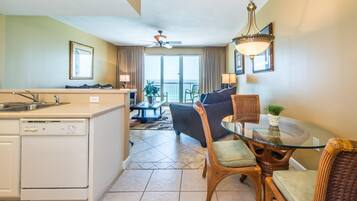 Apartment, 1 King-Bett und Schlafsofa (Seychelles 907) | Innenbereich