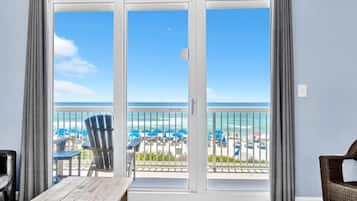 Condo, 1 Queen Bed with Sofa bed (Seychelles 207) | Interior