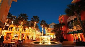 Condo, 1 Queen Bed with Sofa bed (Seychelles 207) | Outdoor dining