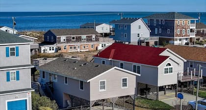 Ocean Views -Dog Friendly- 3rd Row From The Beach