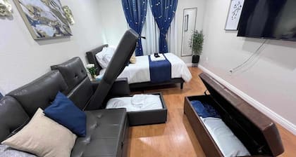 NEW! 2-Bedroom Fontana Guest House close to Kaiser Permanente