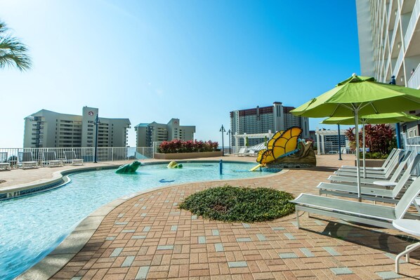 Appart'hÎtel, 1 trÚs grand lit et 1 canapé-lit (Laketown Wharf 2118) | Piscine