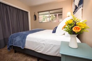 3 soverom, skrivebord, strykejern/-brett og wi-fi (inkludert)