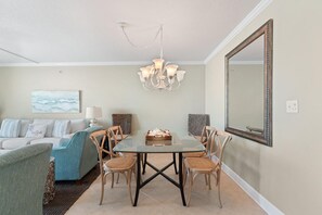 Dining - Perdido Towers East 403 (Pensacola)