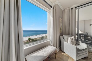 Apartment, Mehrere Betten (Indigo East 604) | Innenbereich