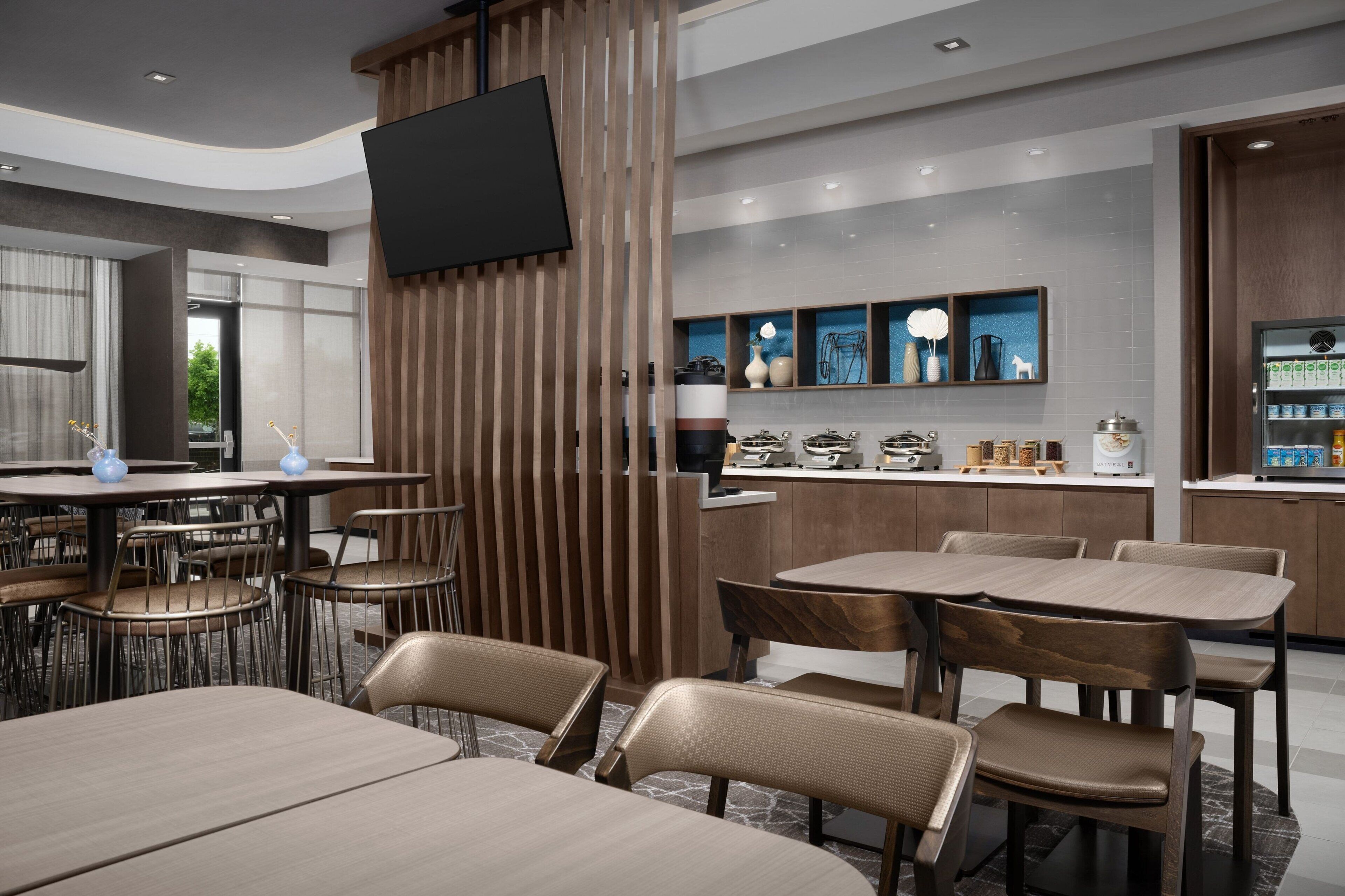 Free daily buffet breakfast