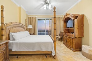 Condo, Multiple Beds (La Playa 1001) | 3 bedrooms, iron/ironing board, WiFi - La Playa 1001 (Pensacola)