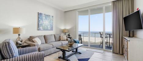 Condo, Multiple Beds (Spanish Key 305) | Living area | TV