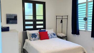 3 bedrooms, iron/ironing board, travel crib, WiFi